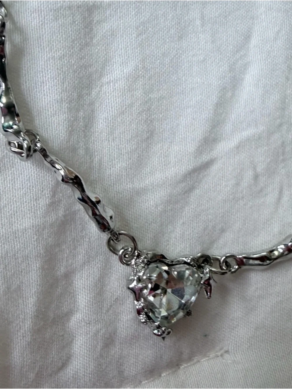Brand New Y2K Magic Fairytale Silver White Diamond Heart Pendant 18” Necklace